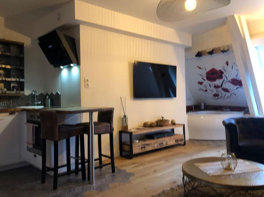 Sejour Detente Au Coeur De Spa,cine,bouteille Offerte