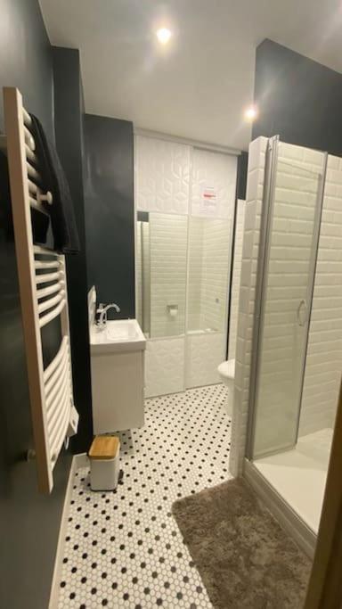 Sejour Detente Au Coeur De Spa,cine,bouteille Offerte *