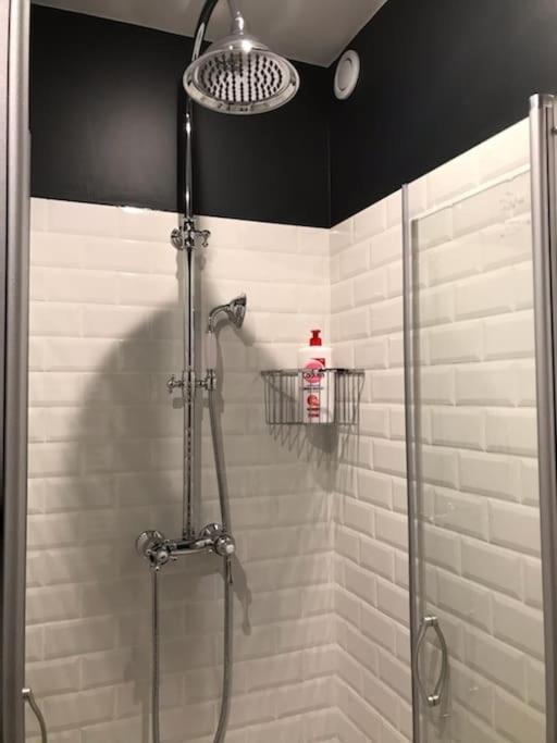 Sejour Detente Au Coeur De Spa,cine,bouteille Offerte Apartment